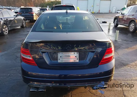 2013 Mercedes-Benz C 63 Amg from USA, damaged, VIN WDDGF7HB3DA838251